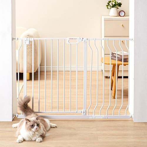 Extra wide white auto close safety gate