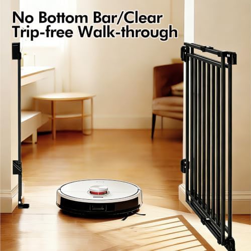 Black hardware mounted gate with no bottom bar — photo 4