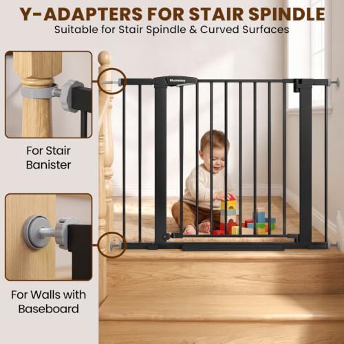 Metal stair safety gate with auto close — photo 4